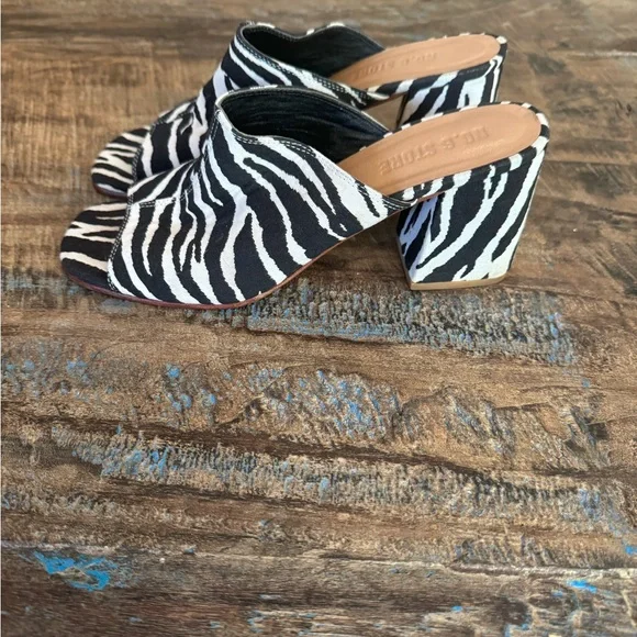 No. 6 Store Zebra Print Mules - Picture 4 of 4